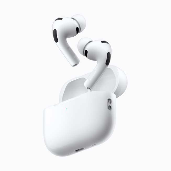 AirPods Pro 3 blancos con su estuche de carga, imagen oficial de Apple.